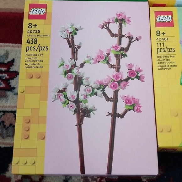 Lego Roses, Tulips,  Sunflowers, Daffodils, Lotus + Cherry Blossoms Flow… - Picture 12 of 15